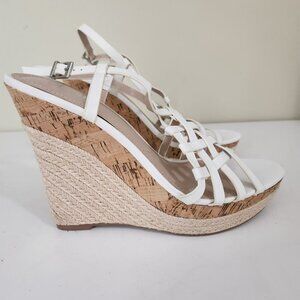 NEW 4.5" Wedge Sandal Off White Size 7.5 by Charles by Charles David